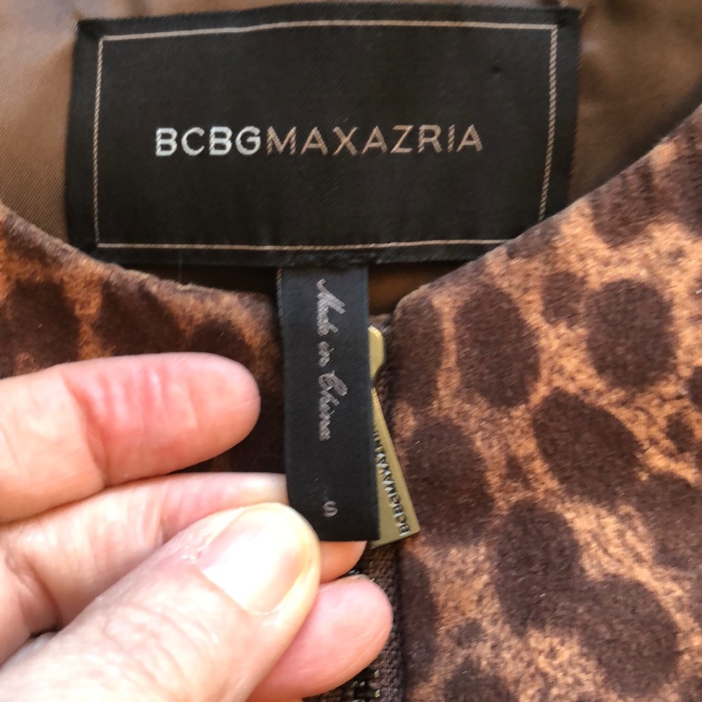 BCBGmaxazria leopard print zip jacket - Picture 2 of 6